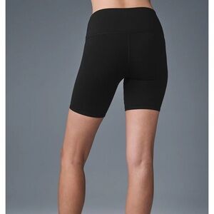 Alo Yoga 7" High-Waist Biker Short